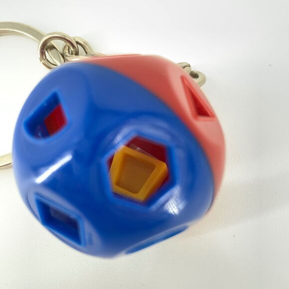 Tupperware Mini Key Chain Shape O Sorter Toy New - Picture 3 of 6